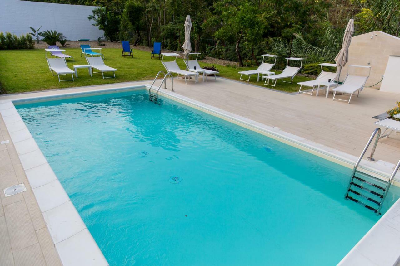 Veda Elegant Rooms Fiumefreddo di Sicilia Exterior foto