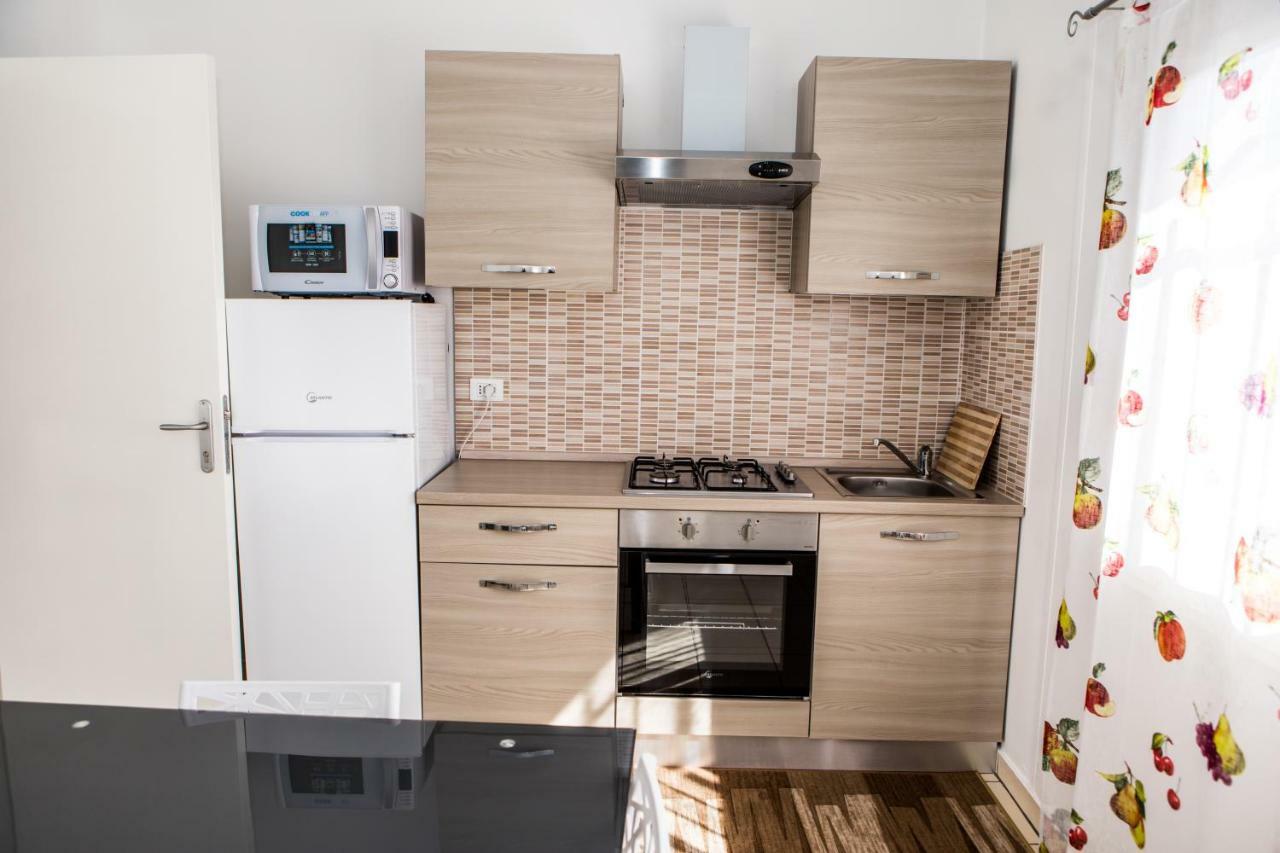 Veda Elegant Rooms Fiumefreddo di Sicilia Exterior foto