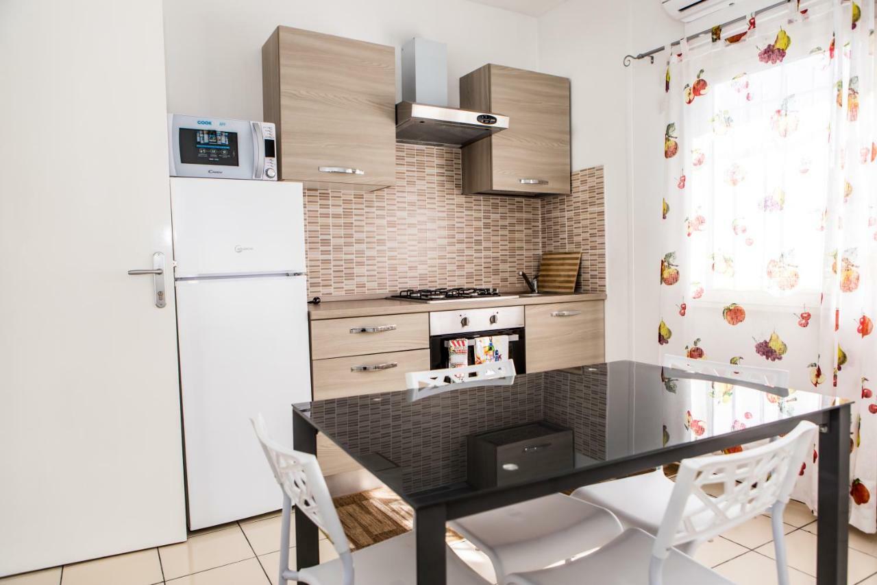 Veda Elegant Rooms Fiumefreddo di Sicilia Exterior foto