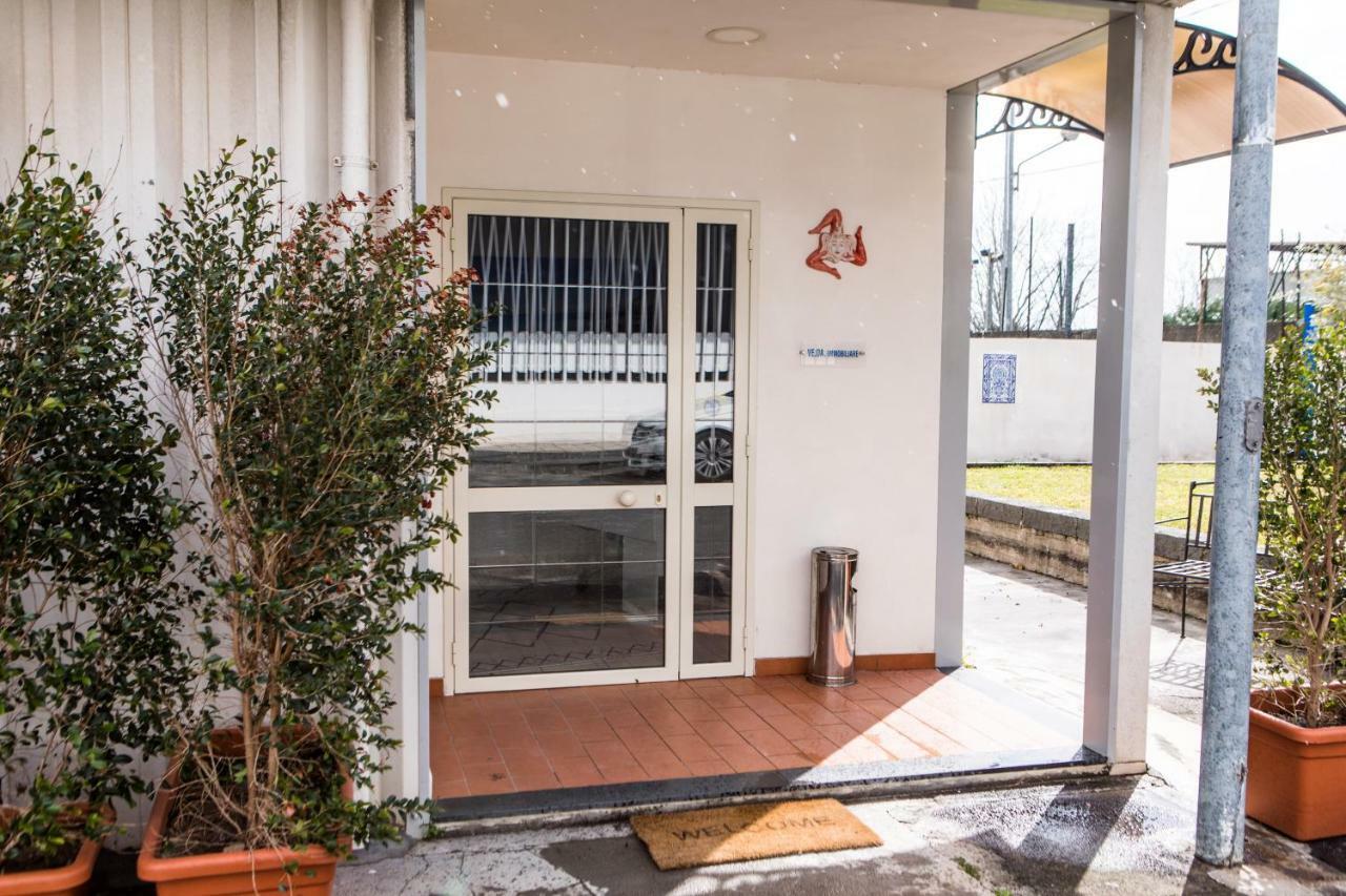 Veda Elegant Rooms Fiumefreddo di Sicilia Exterior foto