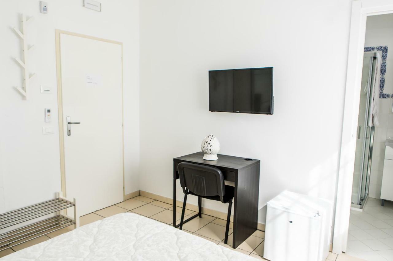 Veda Elegant Rooms Fiumefreddo di Sicilia Exterior foto